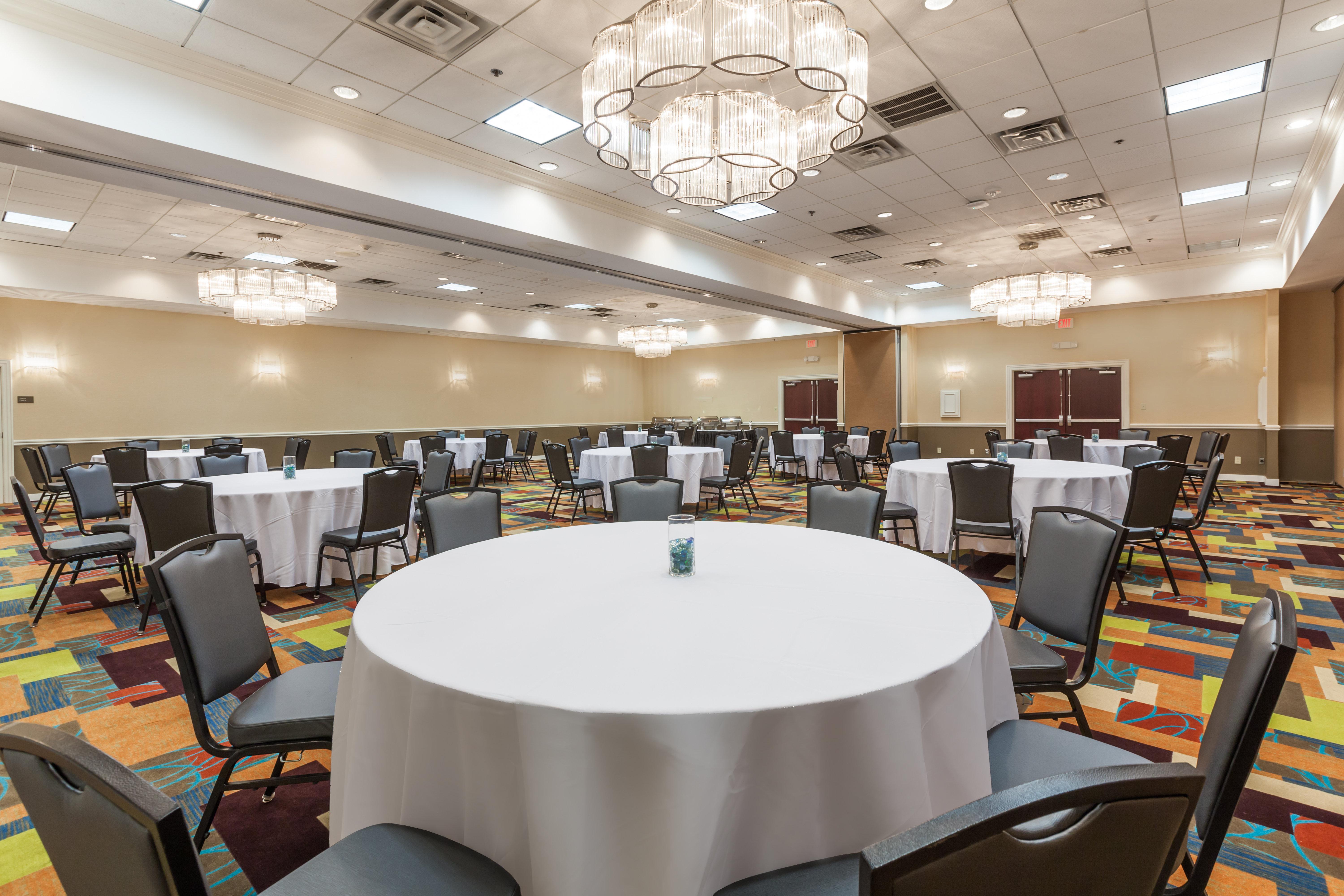 Holiday Inn Hotel & Suites Oklahoma City North By Ihg Bagian luar foto