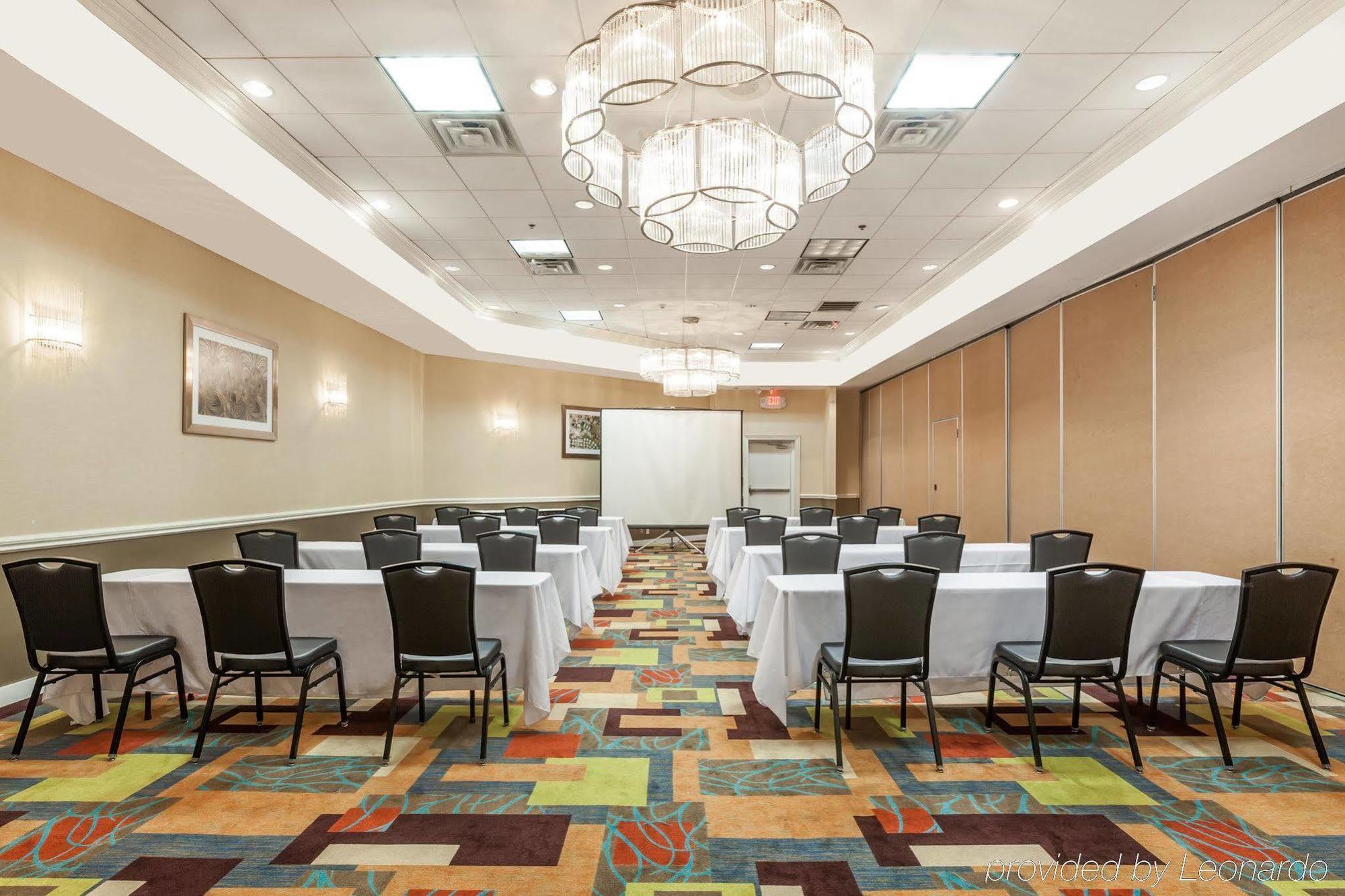 Holiday Inn Hotel & Suites Oklahoma City North By Ihg Bagian luar foto